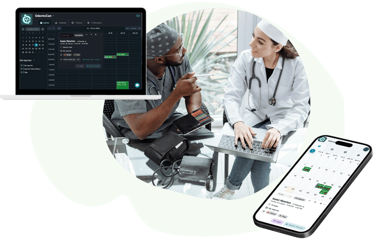 Doctora con brazos cruzados mostrando la aplicación de Celermed